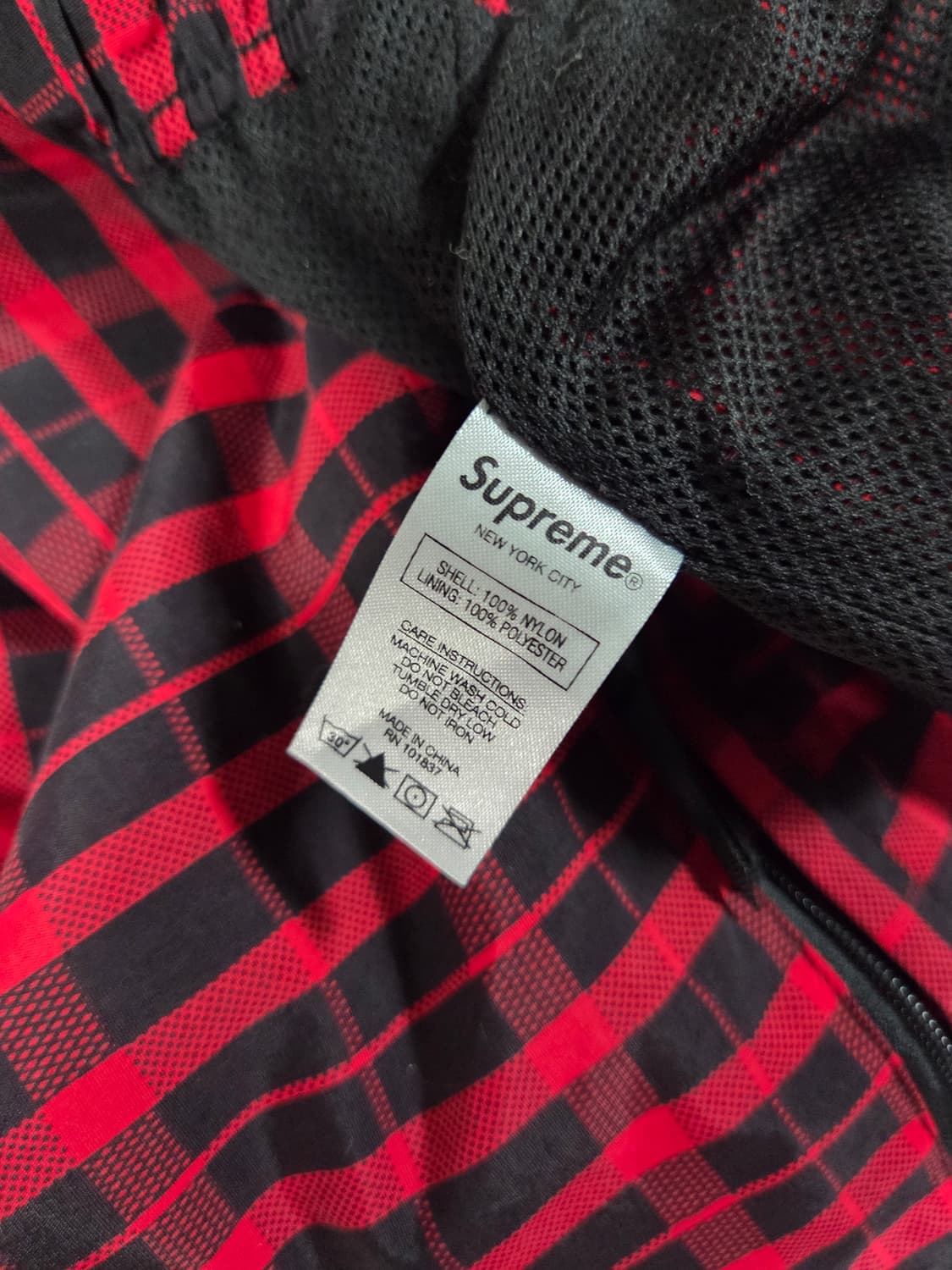 슈프림 나일론 체크 트랙 팬츠 레드 상품이미지7