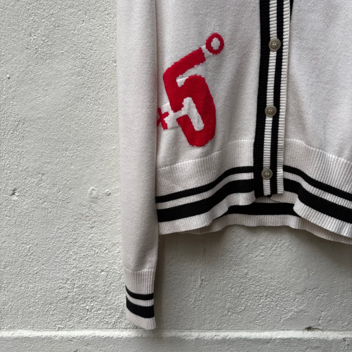 비비안웨스트우드 실크 블랜드 멀티 패치 가디건 상품이미지6