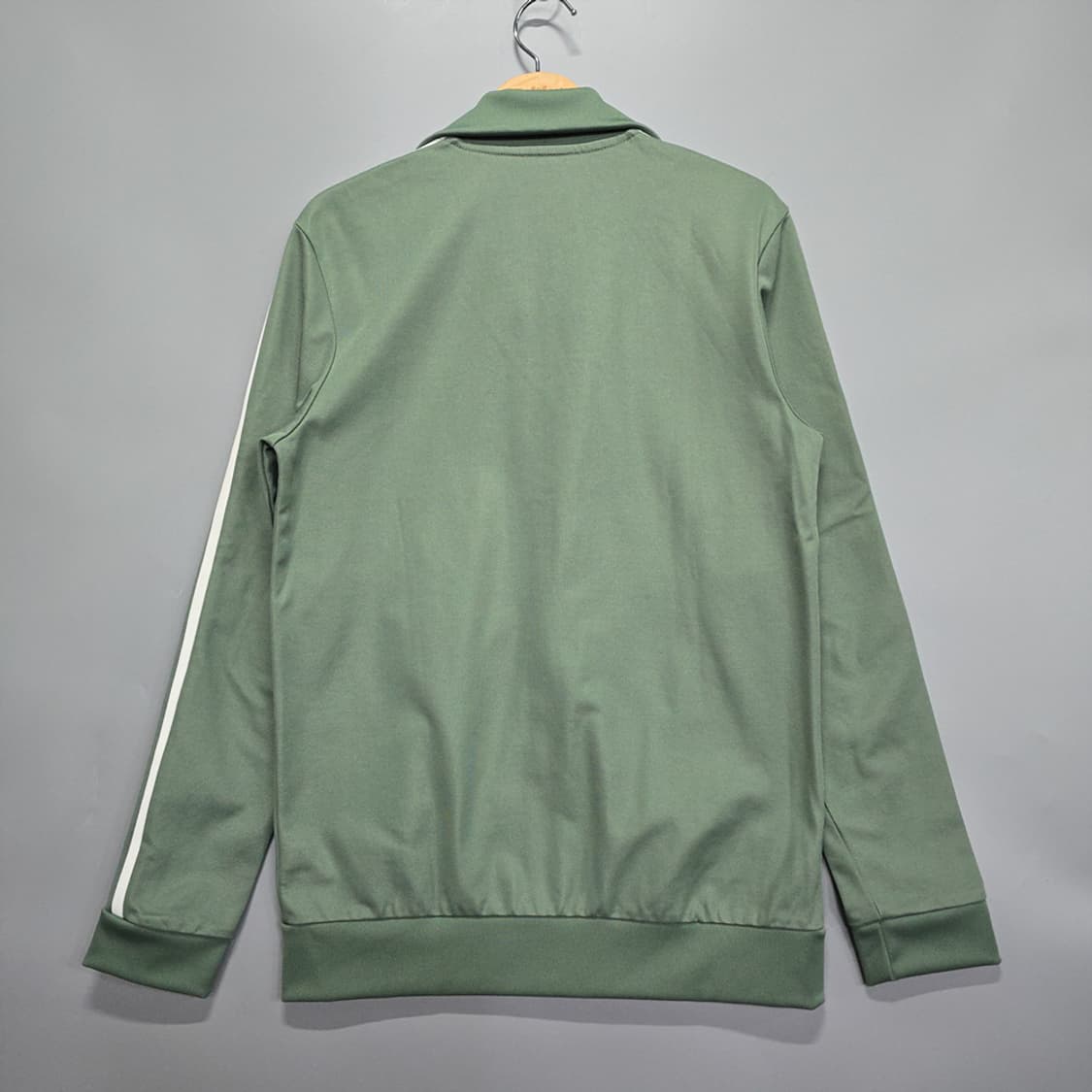 아디다스 베켄바우어 져지 올리브그린 트랙탑 상품이미지4