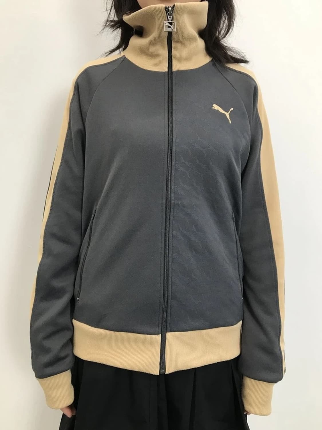 Puma Charcoal Beige Track Jacket 상품이미지3