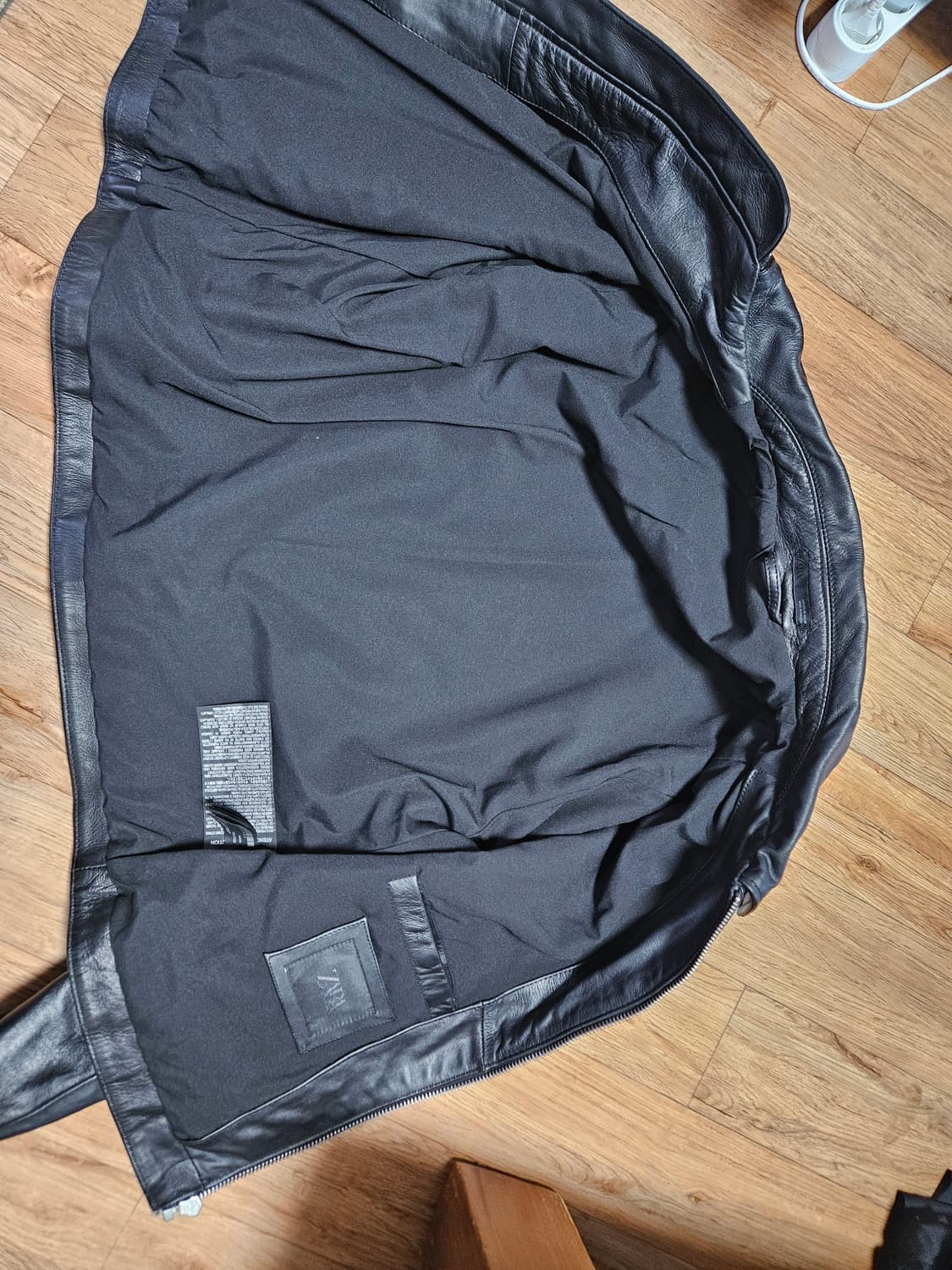 자라 레더자켓 m 상품이미지3