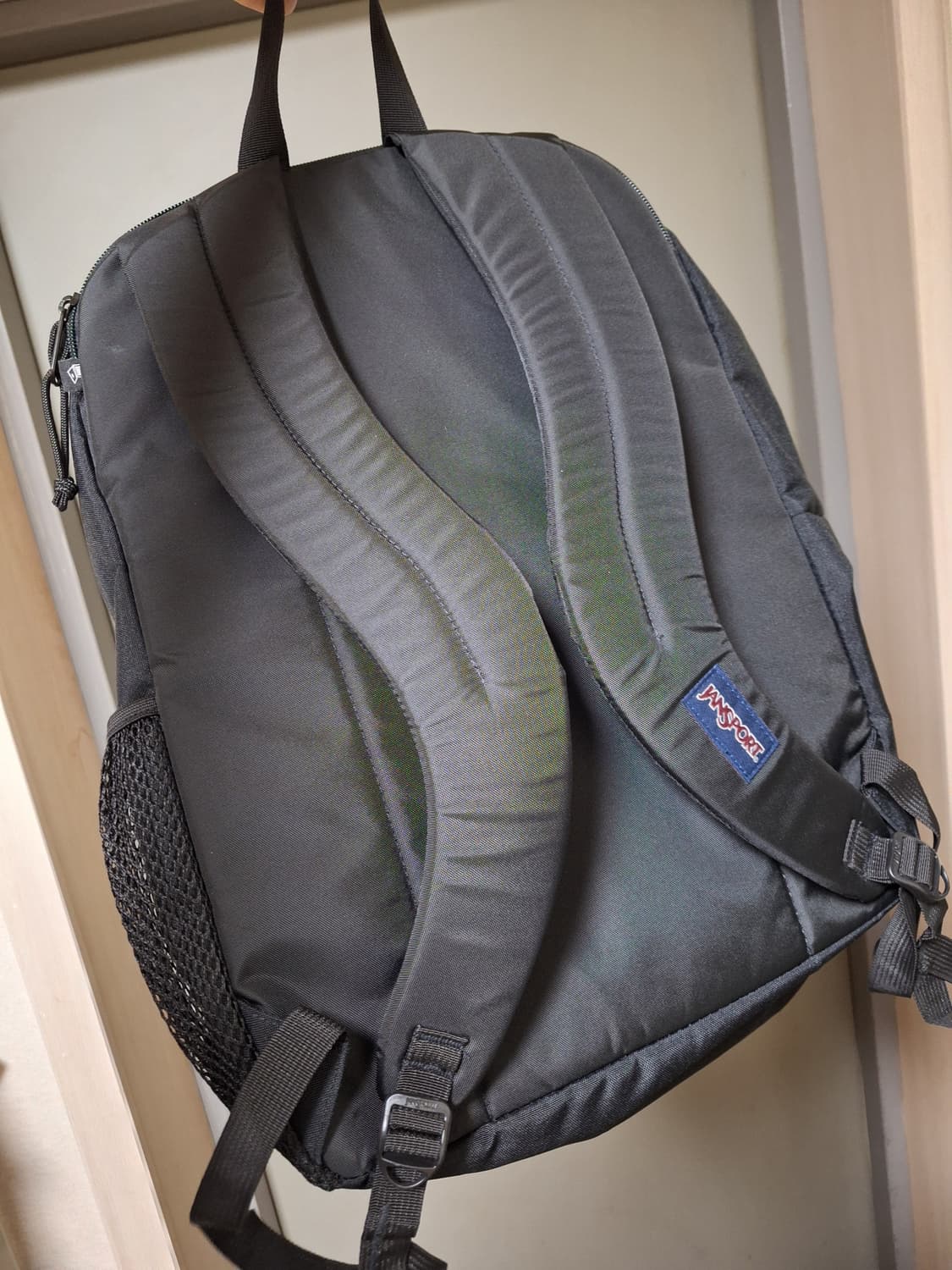 잔스포츠 빅캠퍼스 백팩 판매합니다 상품이미지4