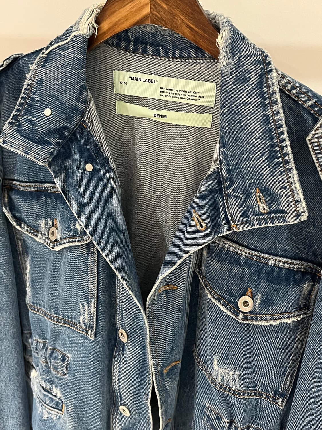 Off White Flower Print Denim Jacket 상품이미지2