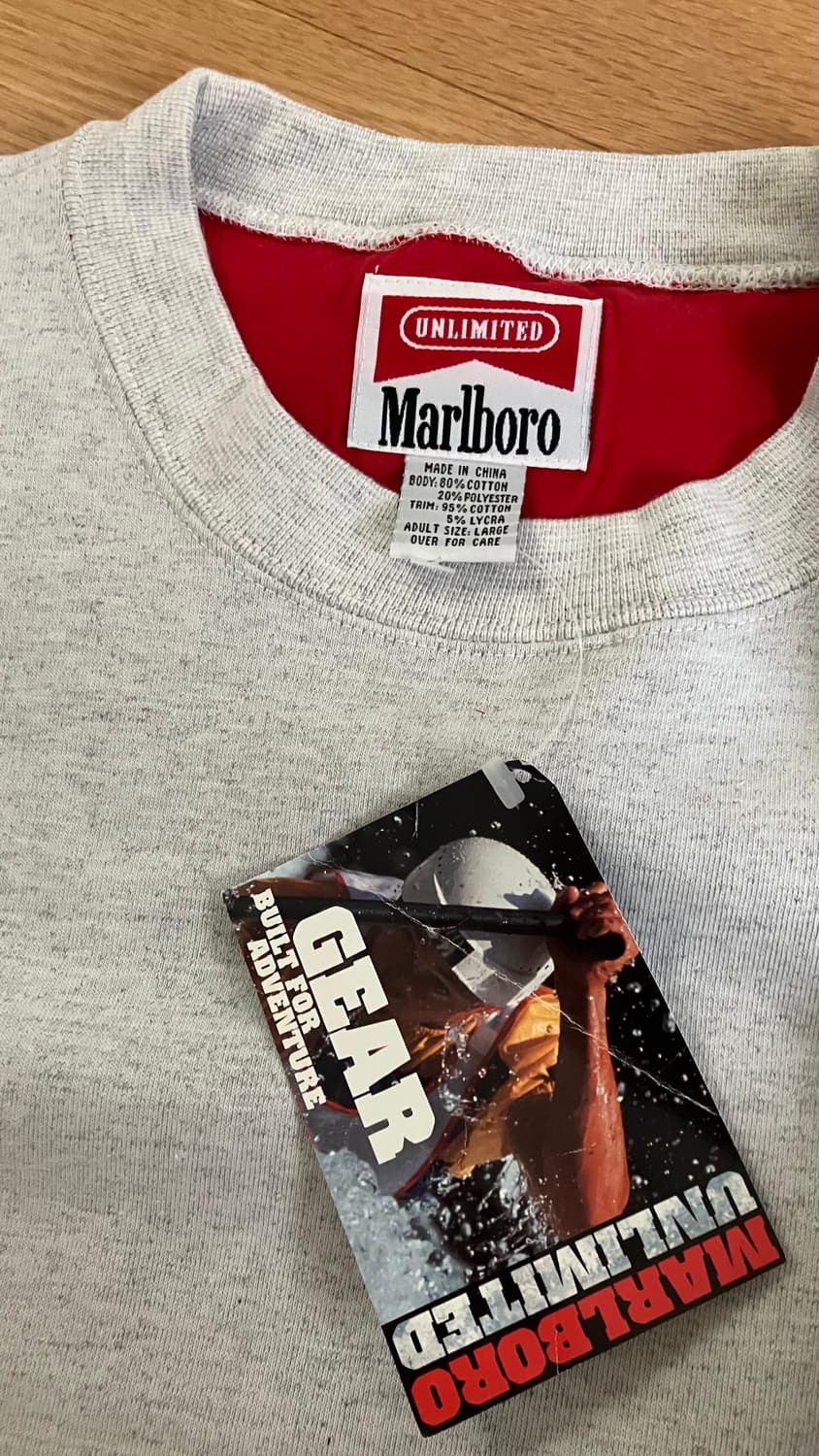 말보로 스웻셔츠 데드스탁 상품이미지2