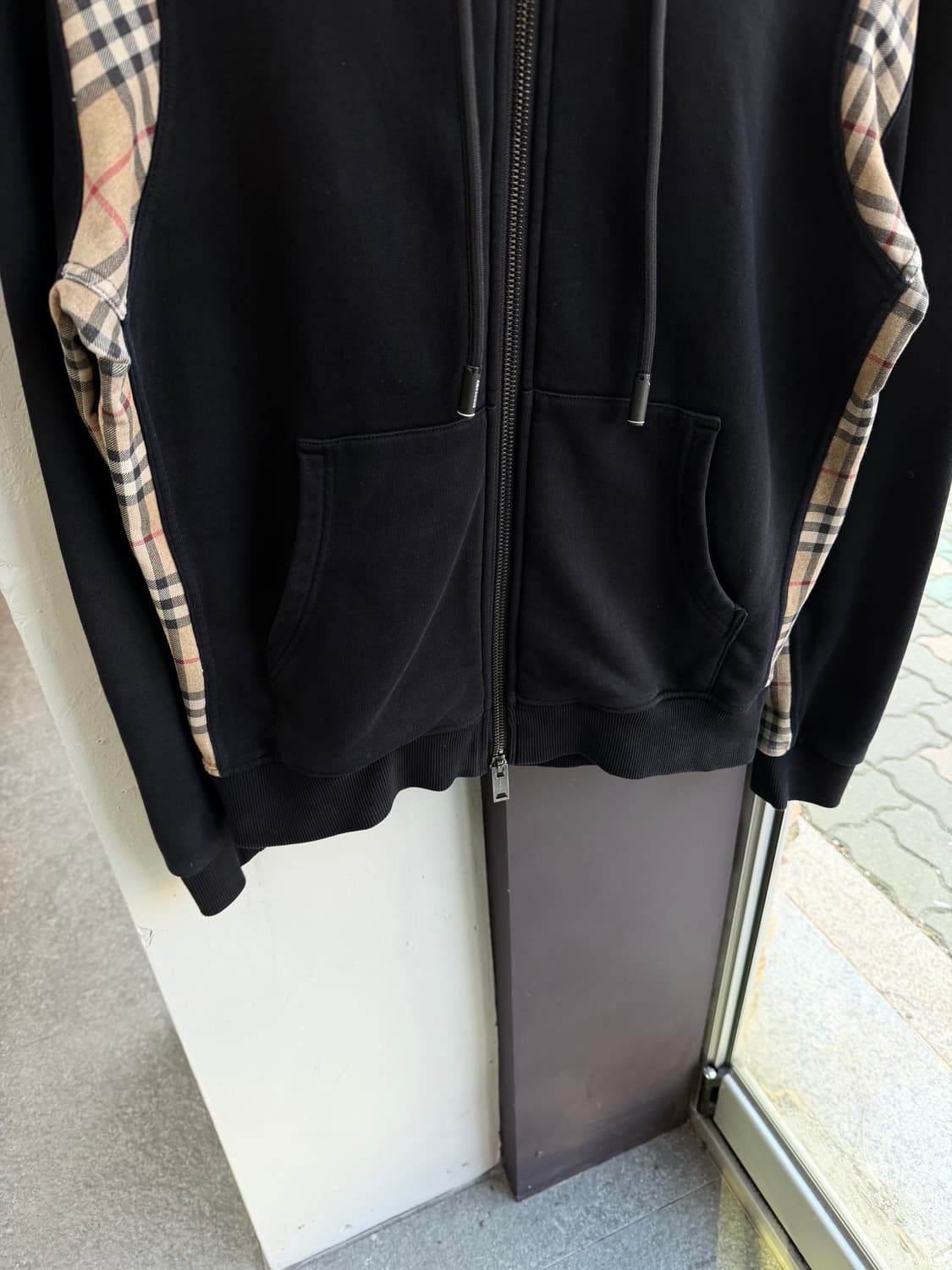 95~100/ 버버리 체크 패널 신형 후드집업 상품이미지5