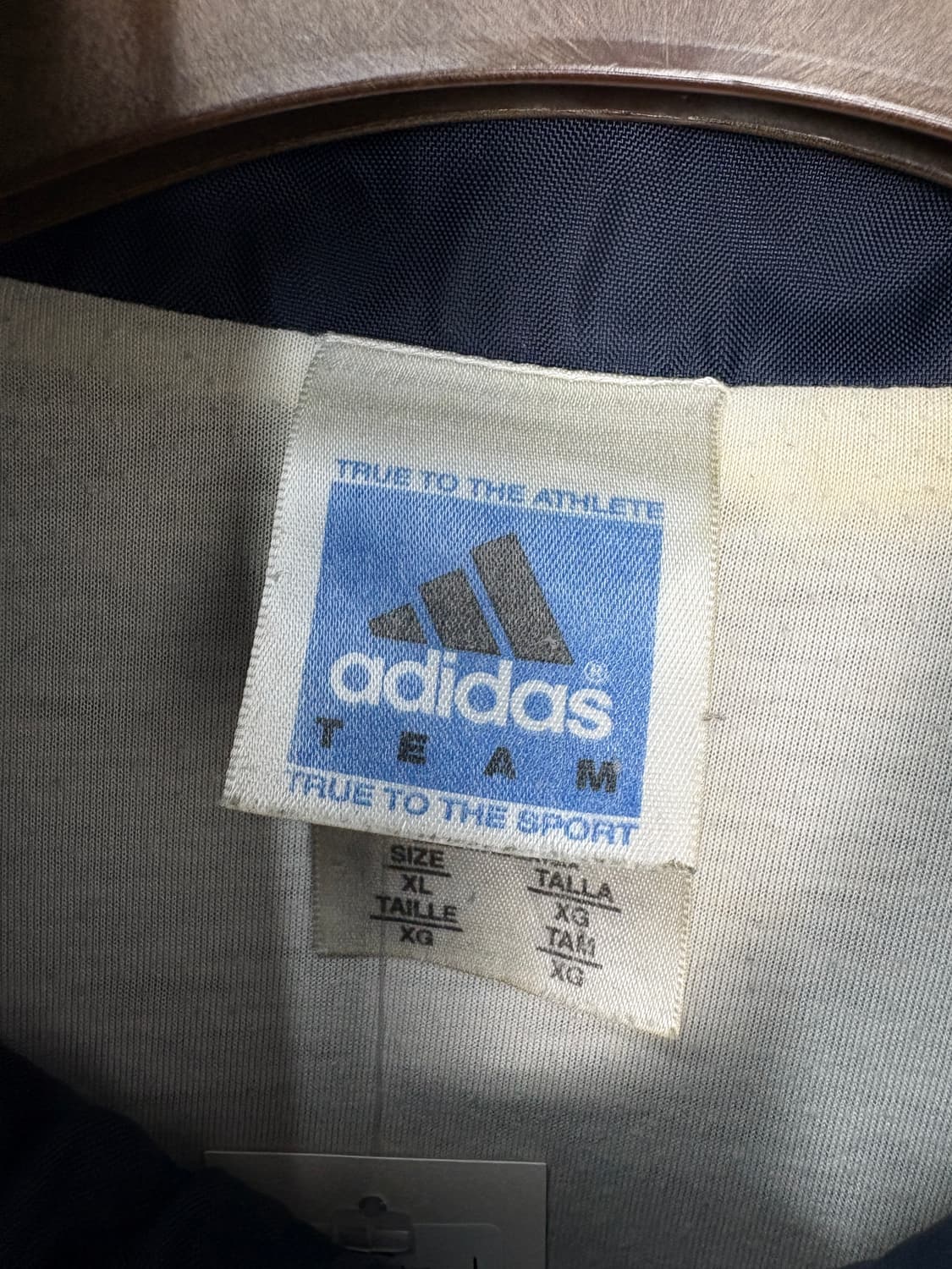 아디다스 뉴욕양키스 네이비 나일론쉘 바람막이자켓A3643  상품이미지5