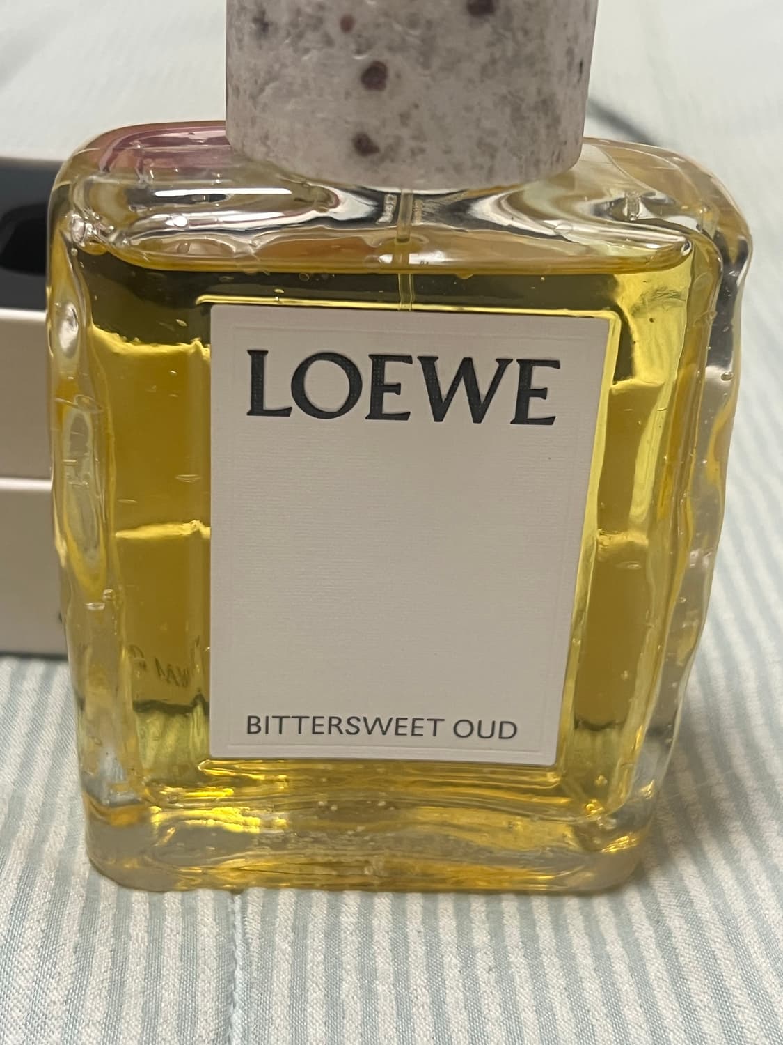 로에베 비터스위트 오우드 EDP 100ml 향수 풀박 상품이미지2