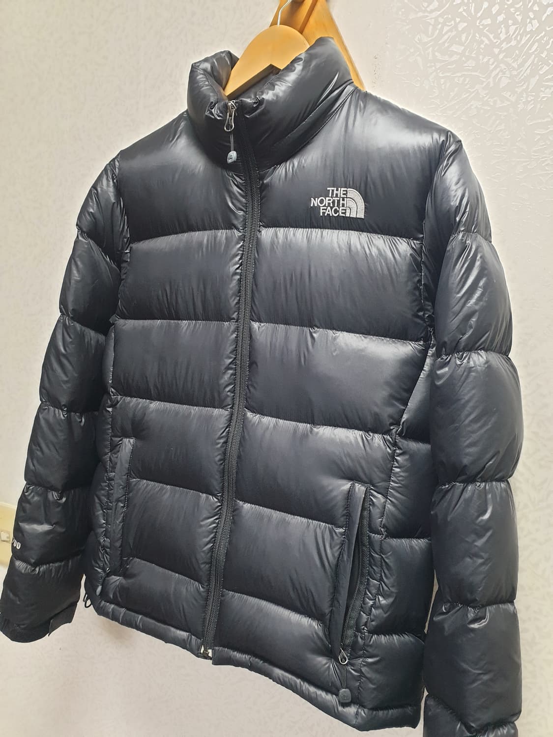 [남95] 노스페이스 메트로패딩 유광블랙 상품이미지2