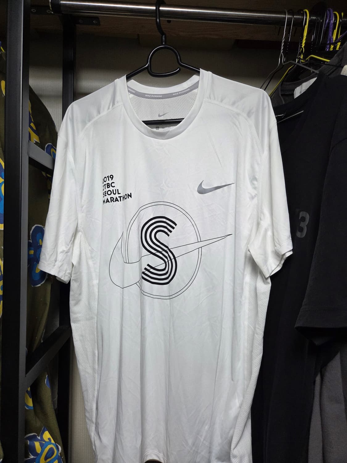 [XXL] 2019 나이키 JTBC 서울 마라톤 기념 티셔츠 상품이미지1