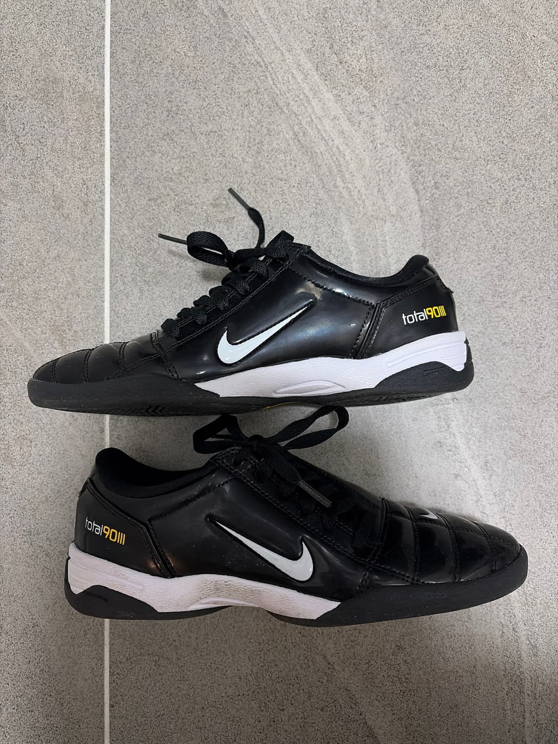 나이키 토탈90(245) 상품이미지3