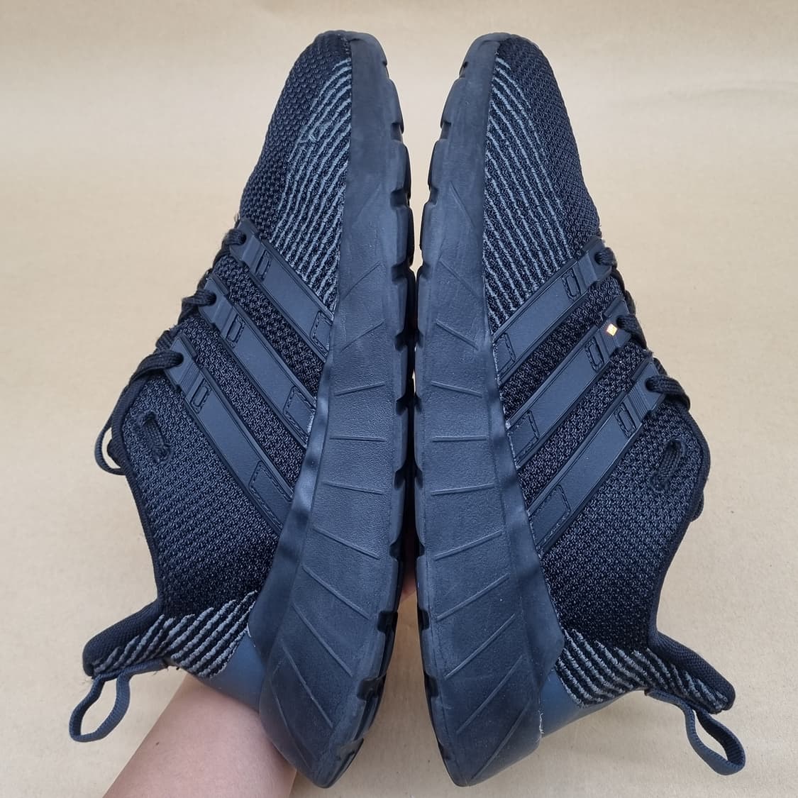 아디다스 퀘스타플로우 운동화 245 상품이미지3