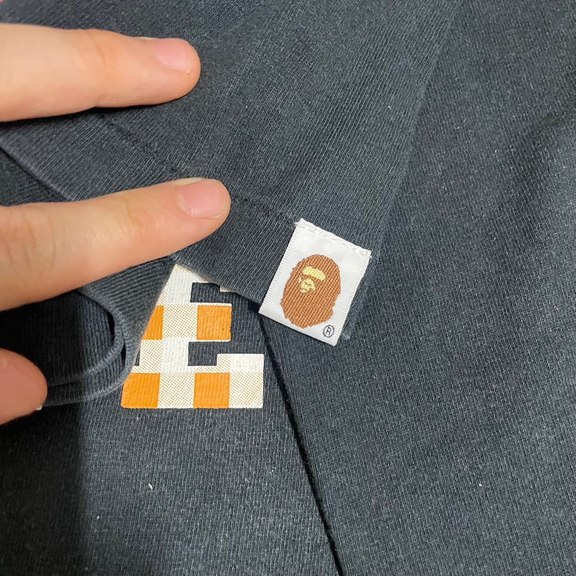 2XL) 베이프 컬러 체크 패턴 로고 반팔 티셔츠 상품이미지5