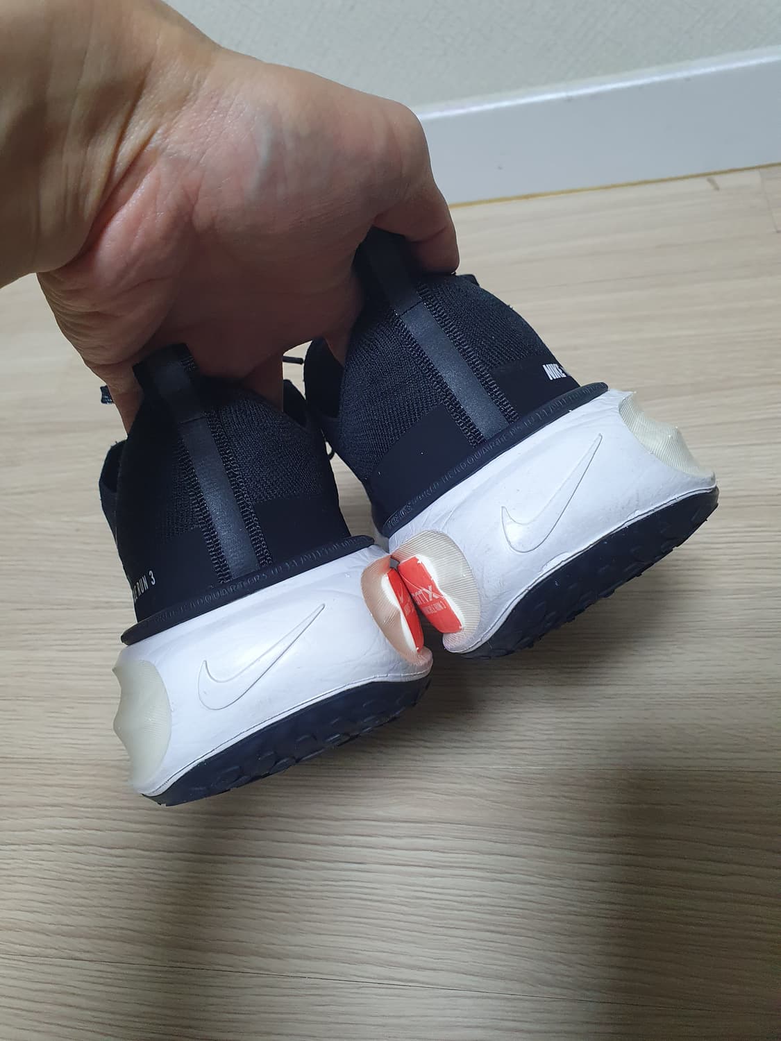 나이키 줌 인빈서블 런 러닝화 275 상품이미지6