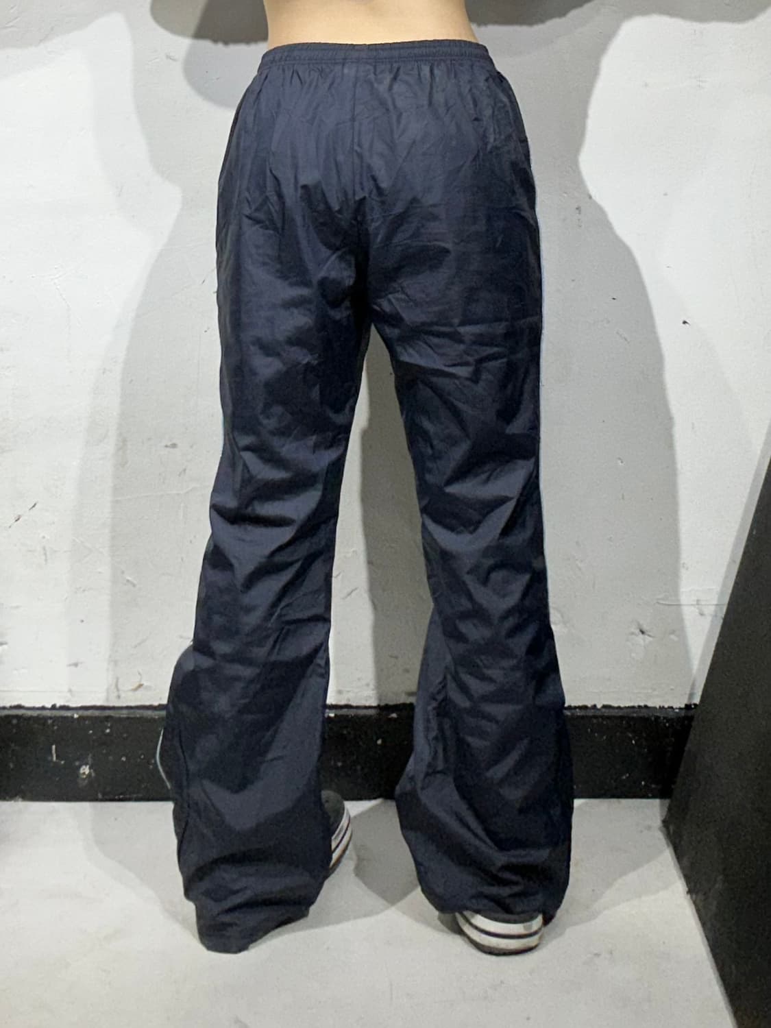 아디다스 네이비 부츠컷 추리닝 바지 화이트 사이드 라인 트랙 팬츠 L 상품이미지3