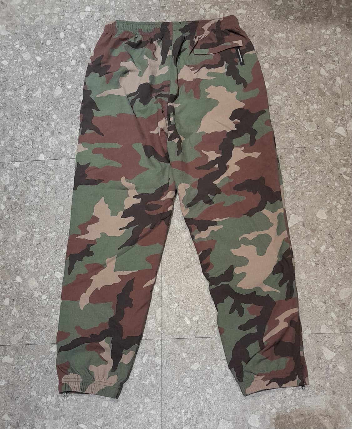 💥디스이즈네버댓 나일론 카모 조거 팬츠 (S)
 상품이미지2