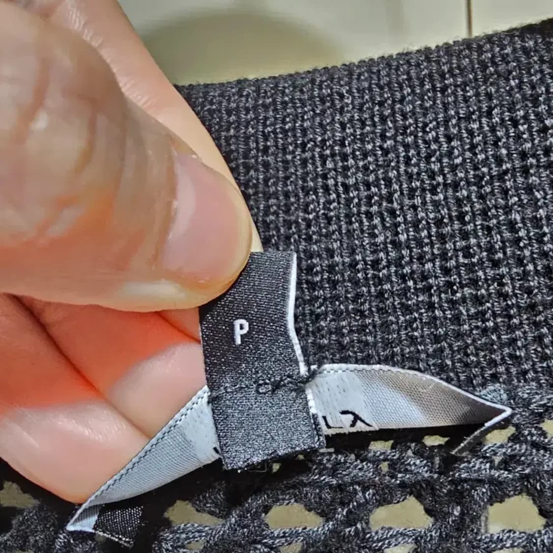 띠어리 블랙 니트 가디건 S 상품이미지8