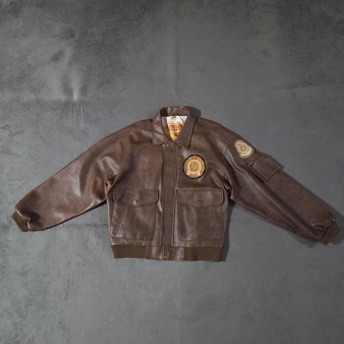 90s NewsPaper A-2 레더 자켓 XXL 상품이미지1