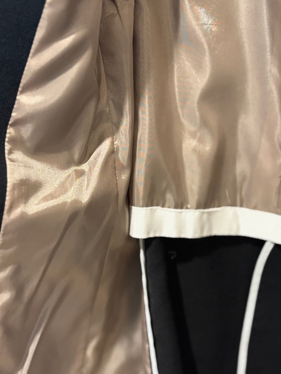 라밤바룸 블랙벨트자켓  상품이미지7