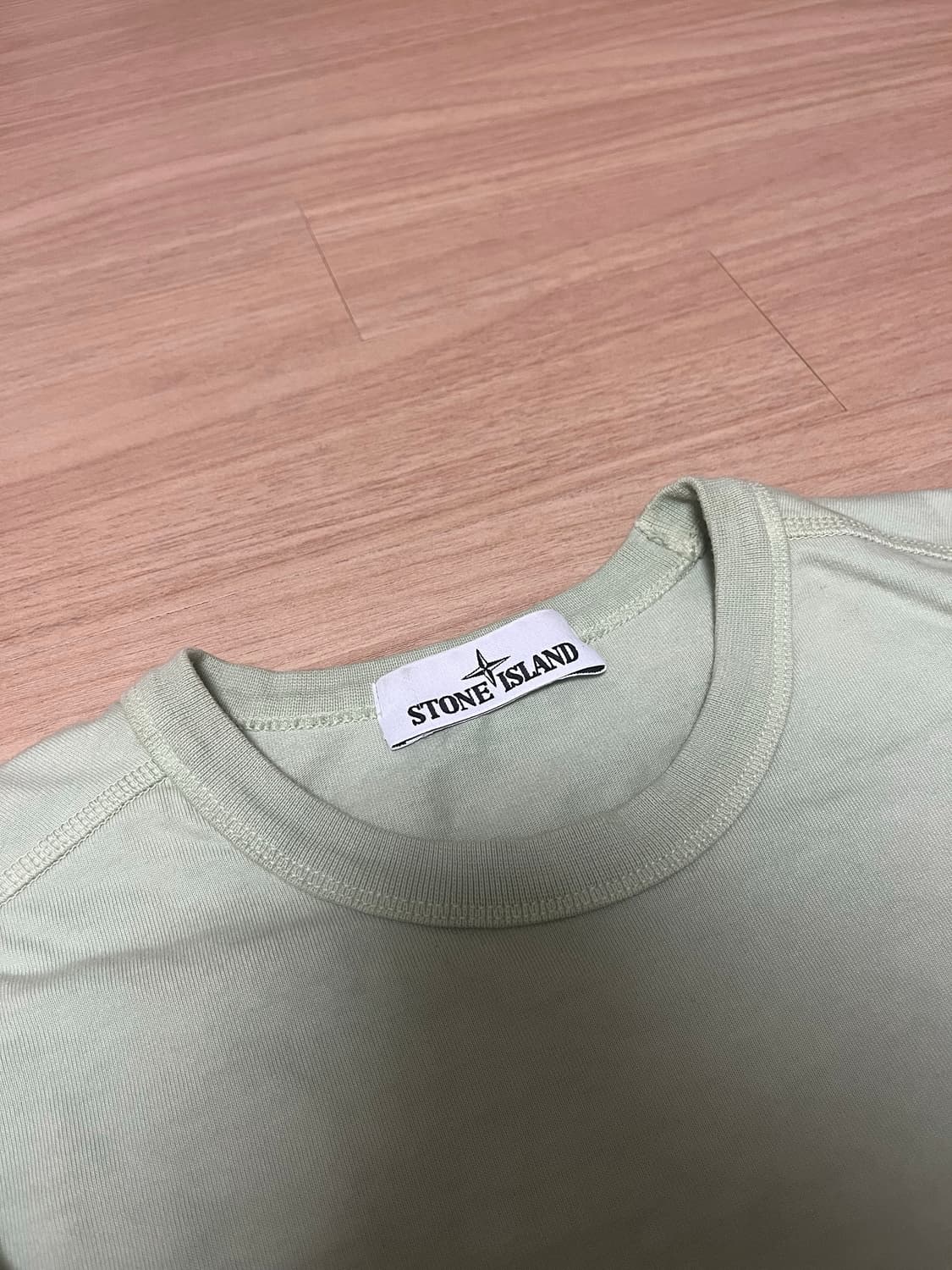 스톤아일랜드 피스타치오 롱슬리브 M 상품이미지2