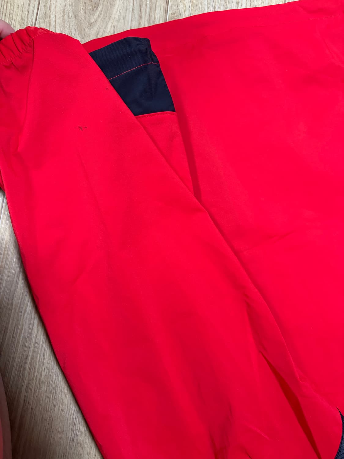 살로몬 검빨 바람막이 상품이미지4