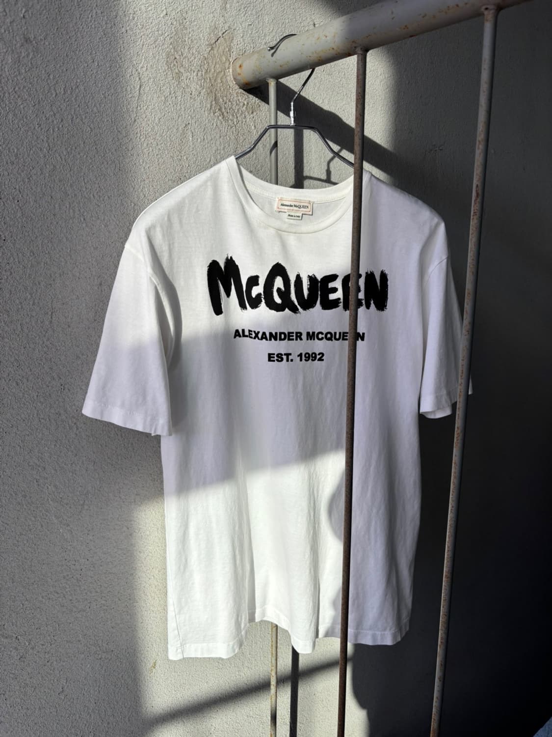 Alexander Mcqueen Round T 상품이미지1