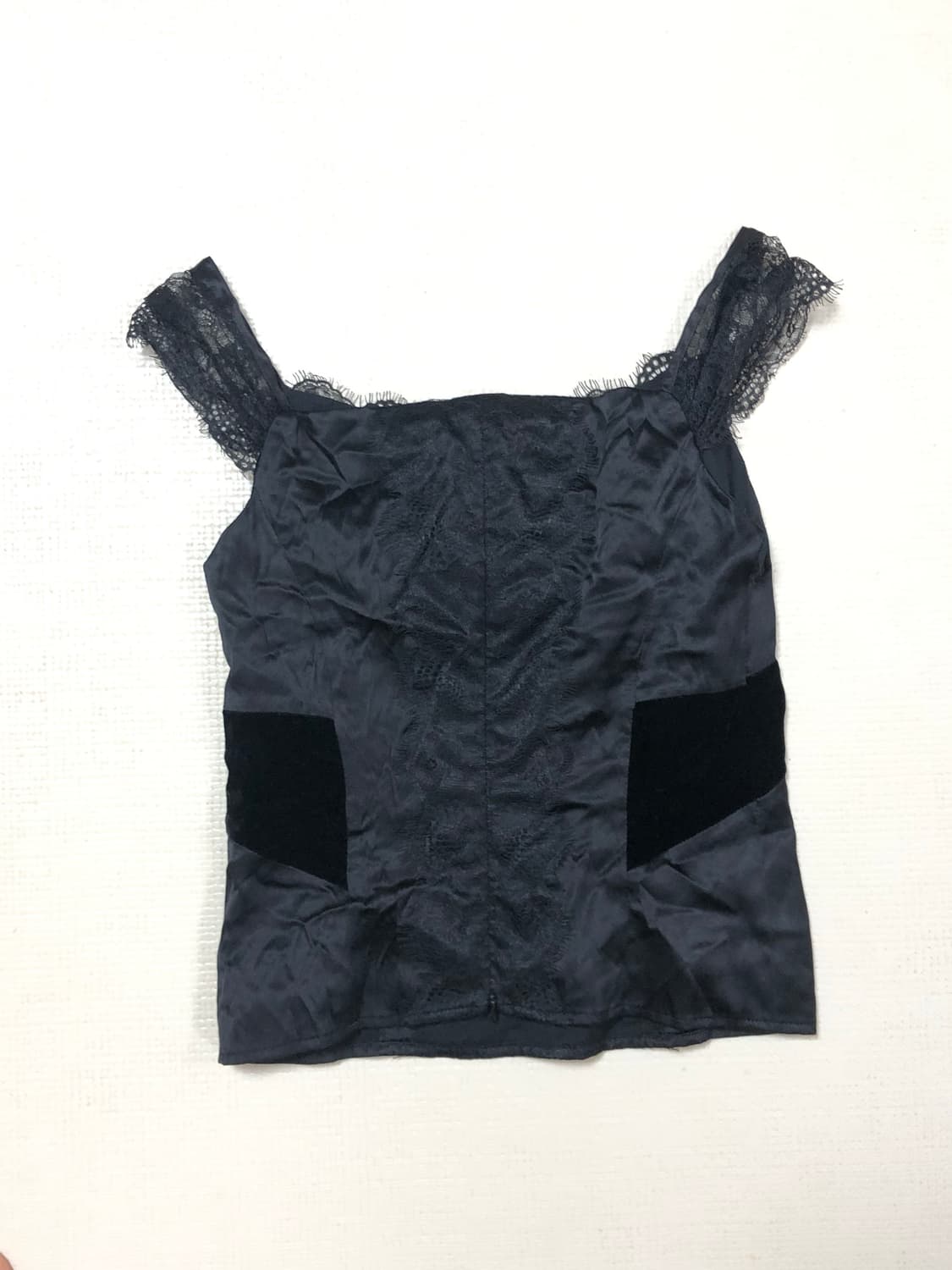 빈티지 블랙 레이스 셔링 탑 상품이미지9