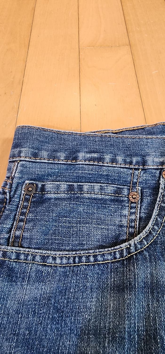 (빅사이즈)리바이스 559 데님팬츠 46인치 상품이미지3