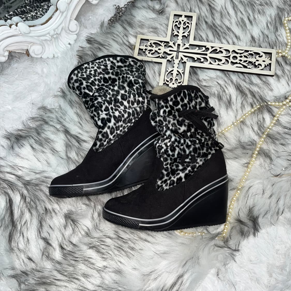 지브라 웨지 힐인 부츠 상품이미지1