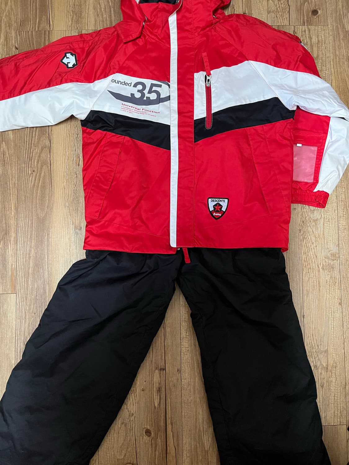 데상트 스키복 세트 자켓 바지 140 상하 골드윈 피닉스 상품이미지1