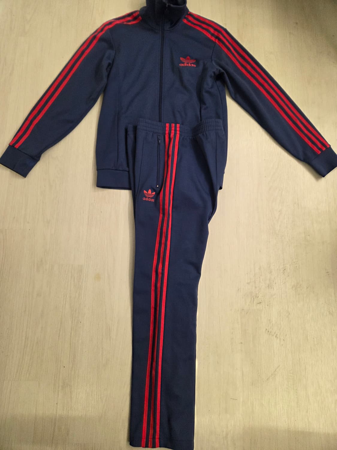 아디다스 100 상품이미지1