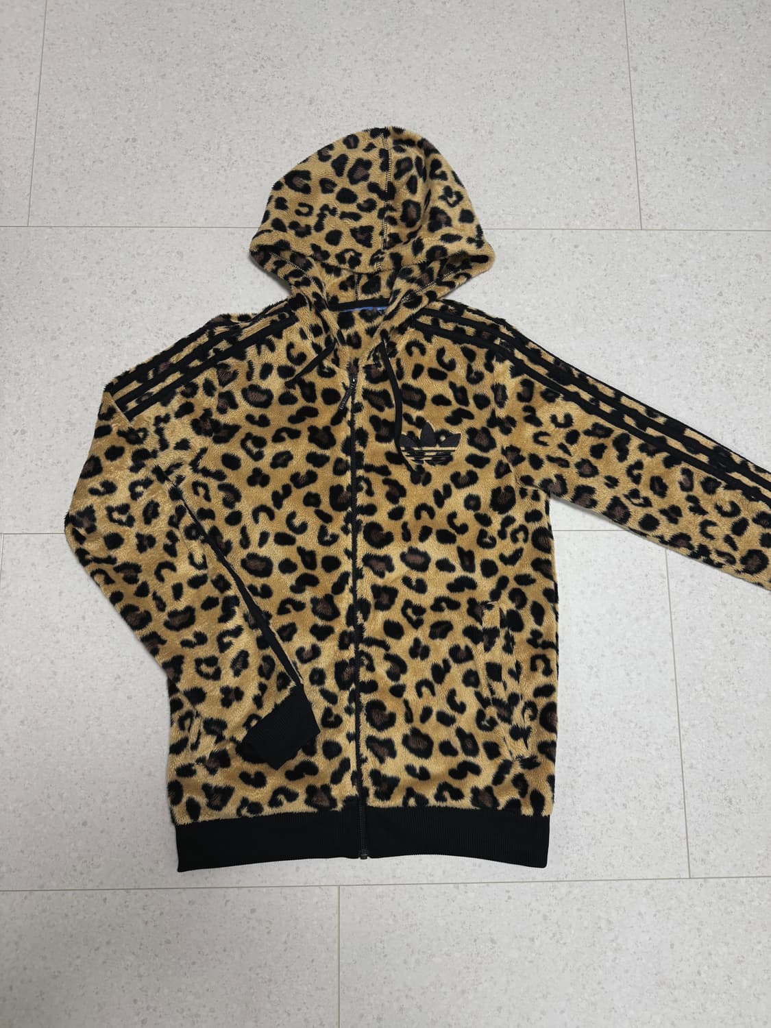 아디다스 쉐르파 레오파드 져지 090 상품이미지1