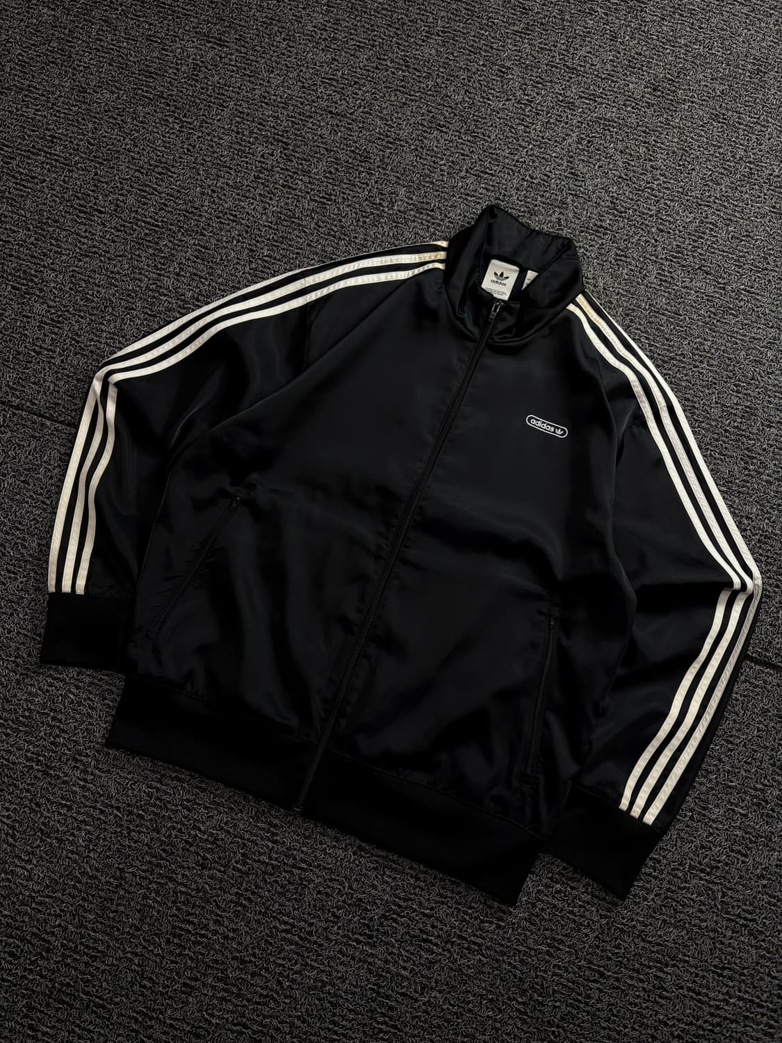 아디다스 신형 박시핏 사틴 트랙탑 져지 블랙 1635 상품이미지1