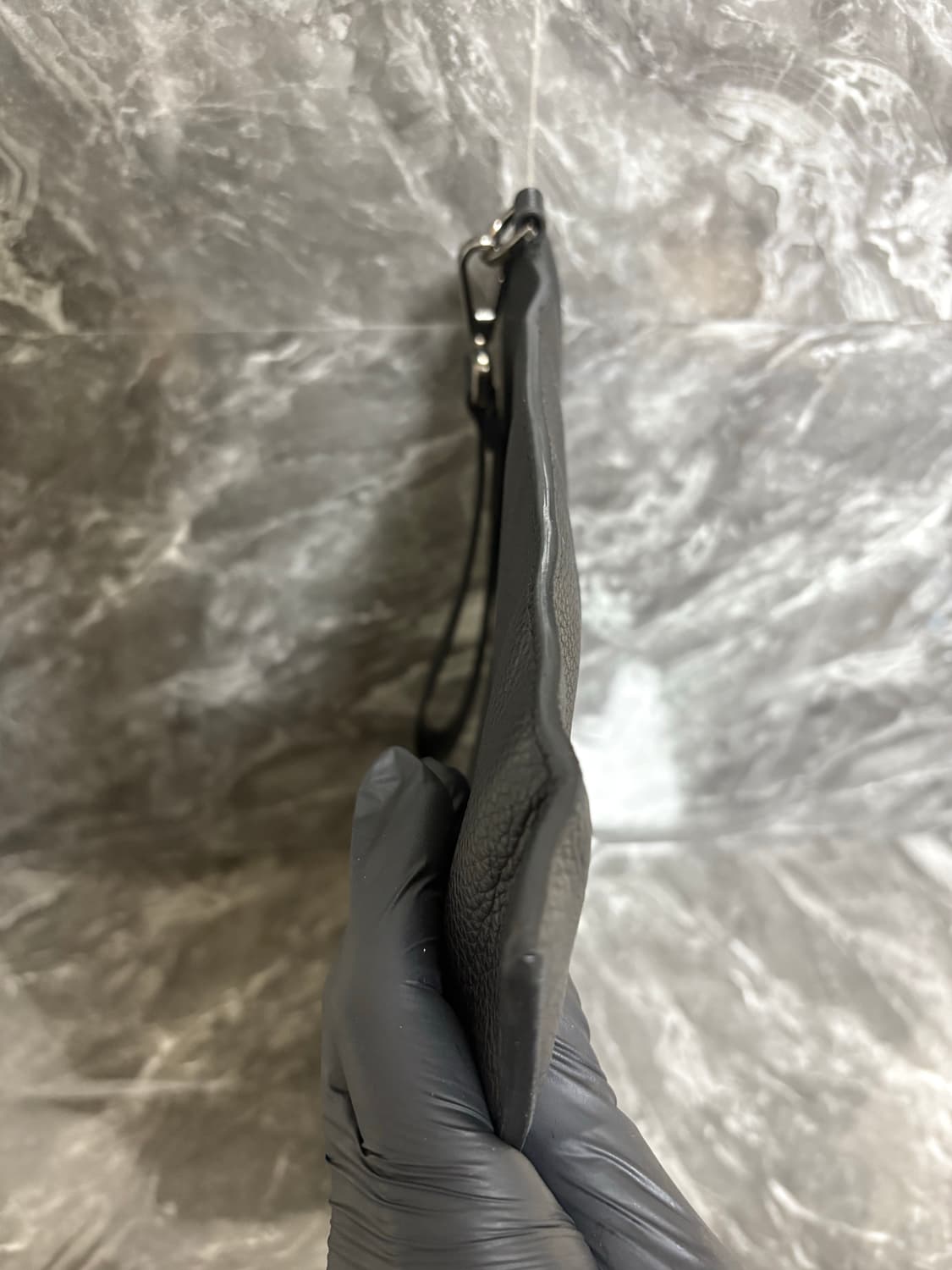 디올 A4 CD로고 레더 클러치 상품이미지6