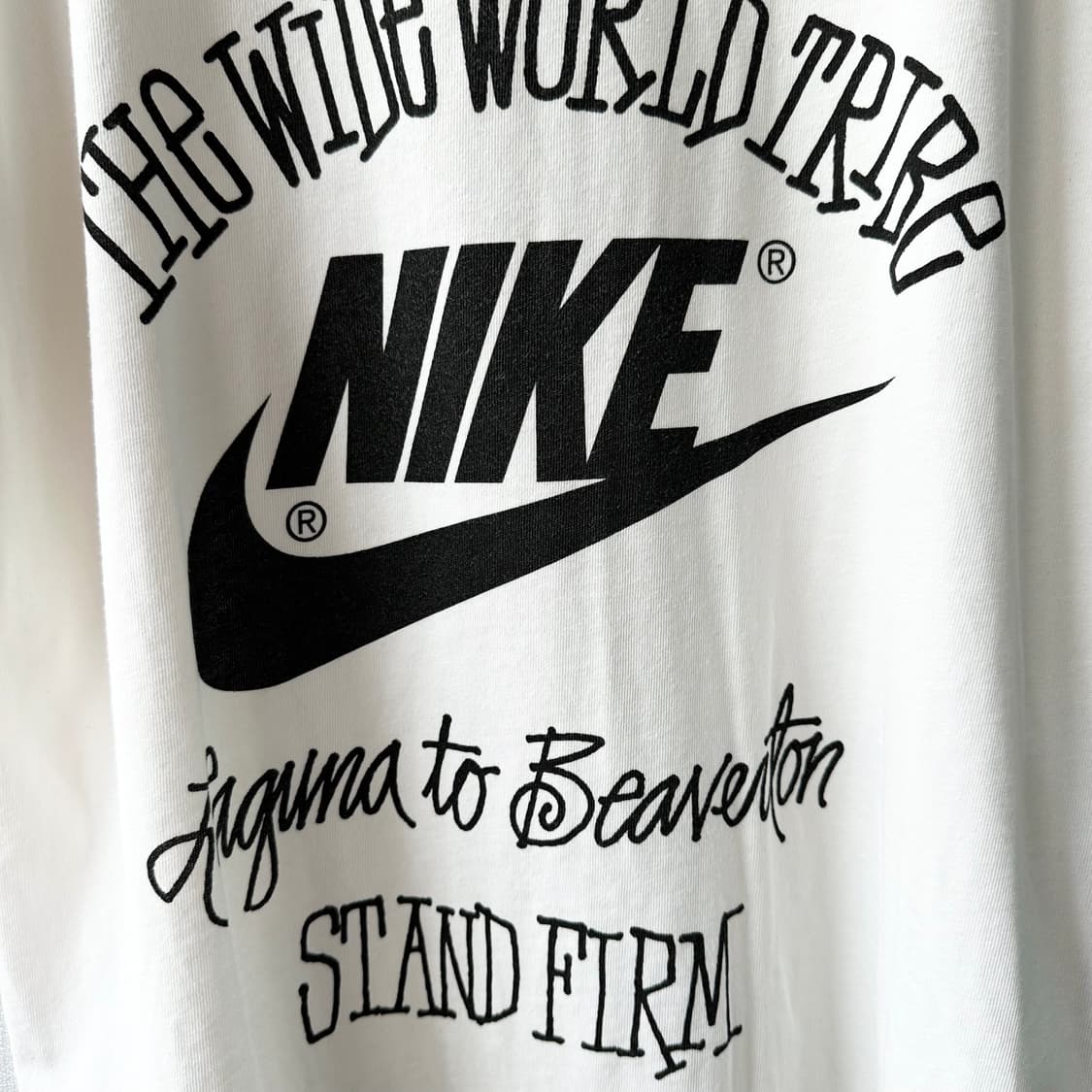 나이키 x 스투시 더 와이드 월드 트라이브 반팔티셔츠 화이트 M(100) 상품이미지4