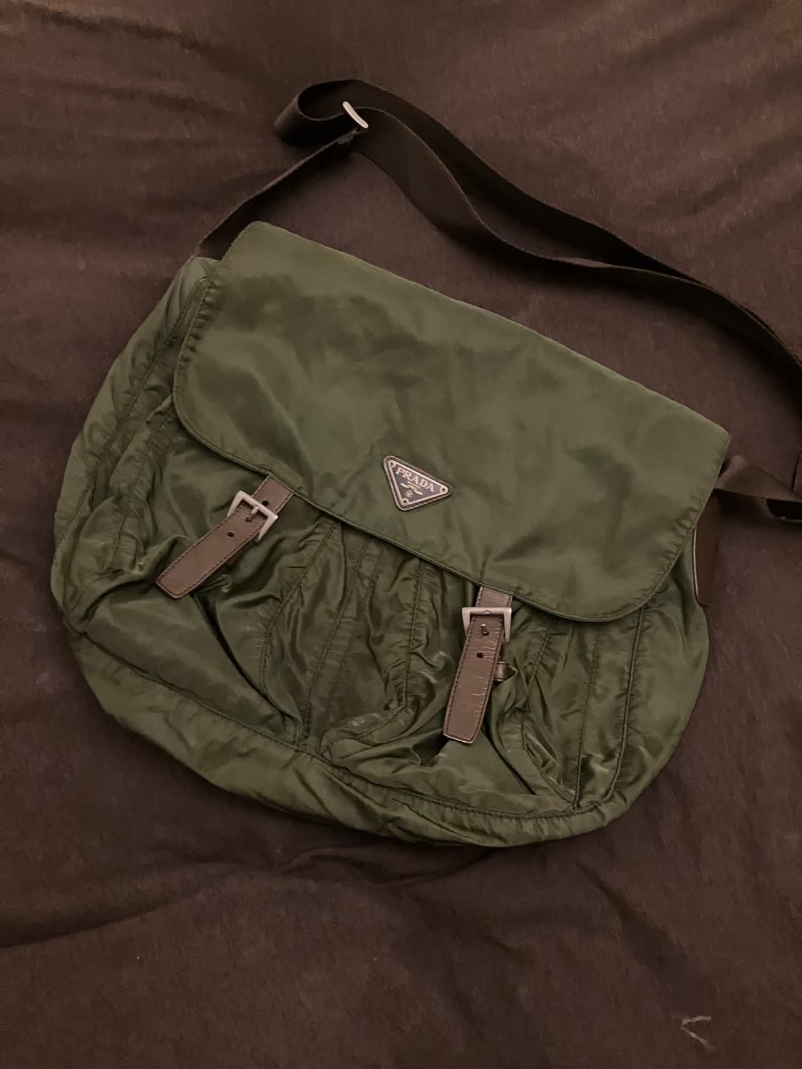 프라다 포코노 크로스백 판매합니다 상품이미지1