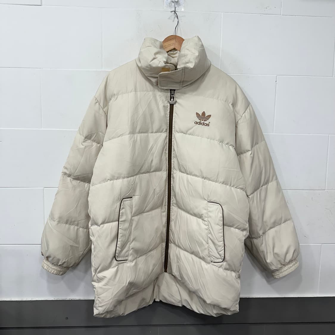 아디다스 대장급 패딩점퍼 상품이미지1