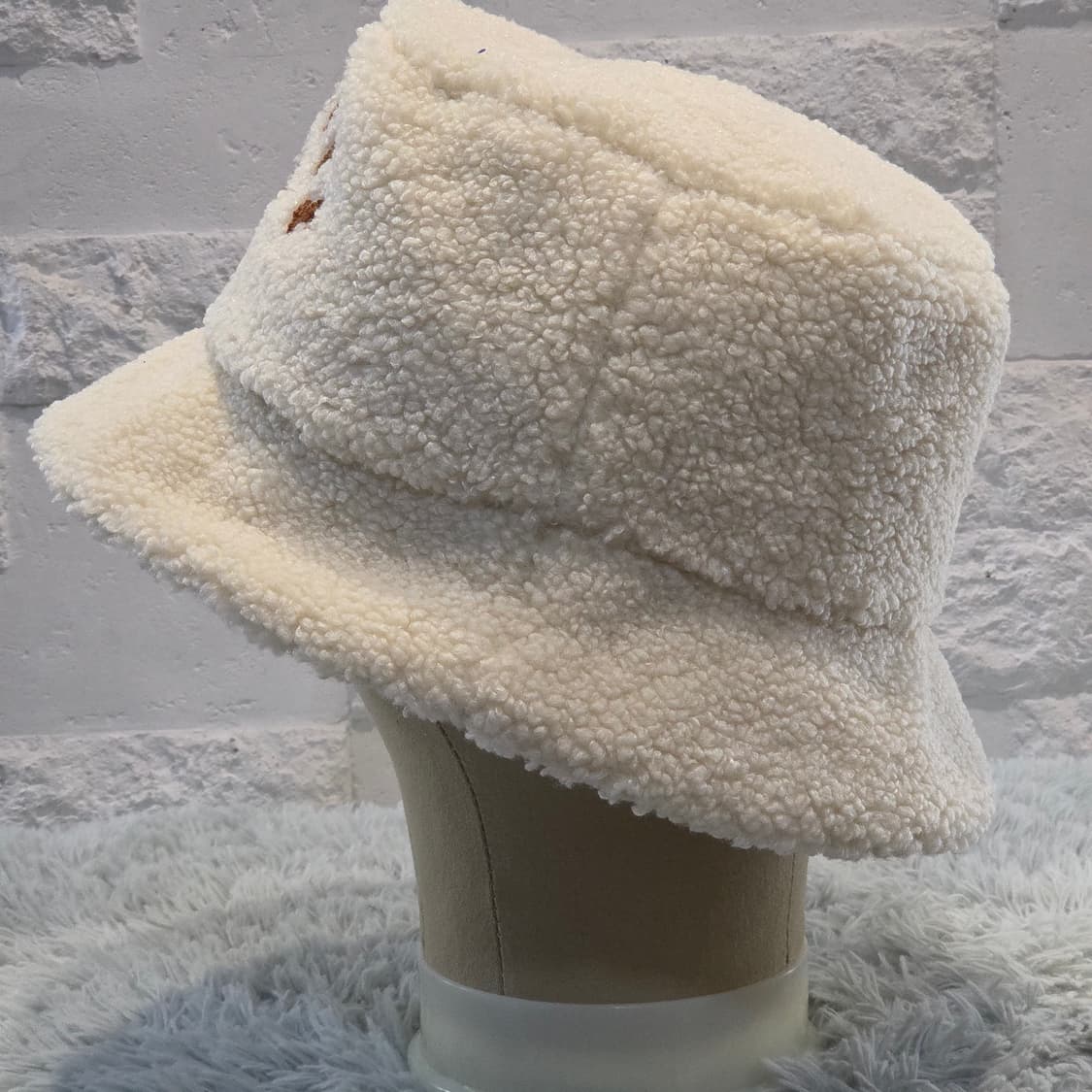 L9-2:MLB 뉴욕양키스 뽀글이 버킷햇 아이보리 (59cm) 상품이미지3