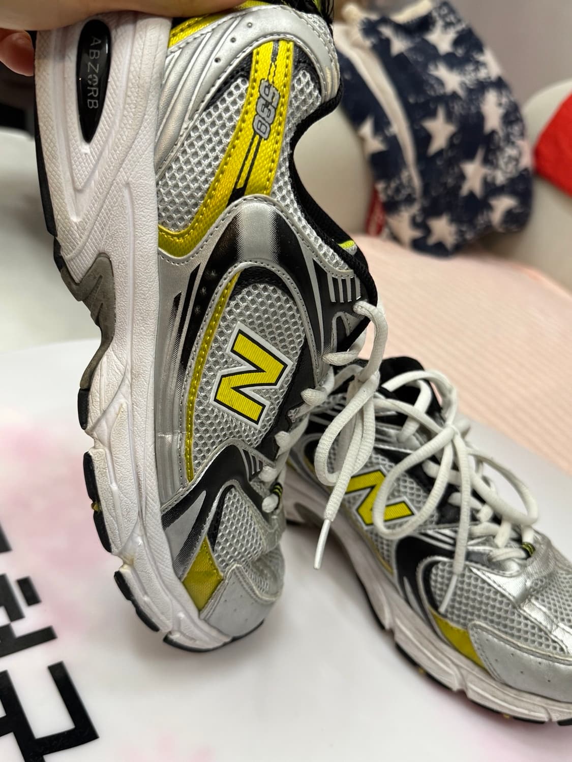 New Balance 뉴발란스 530 러닝 스니커즈 (실버/옐로우) 상품이미지2