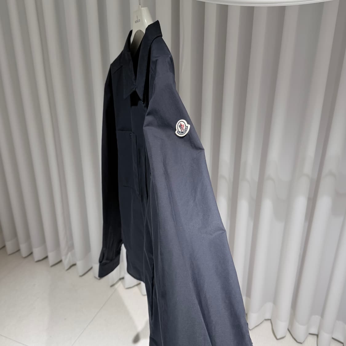 (A+/7) / 몽클레어 트라이컬러 악센트 오버셔츠 네이비 상품이미지4