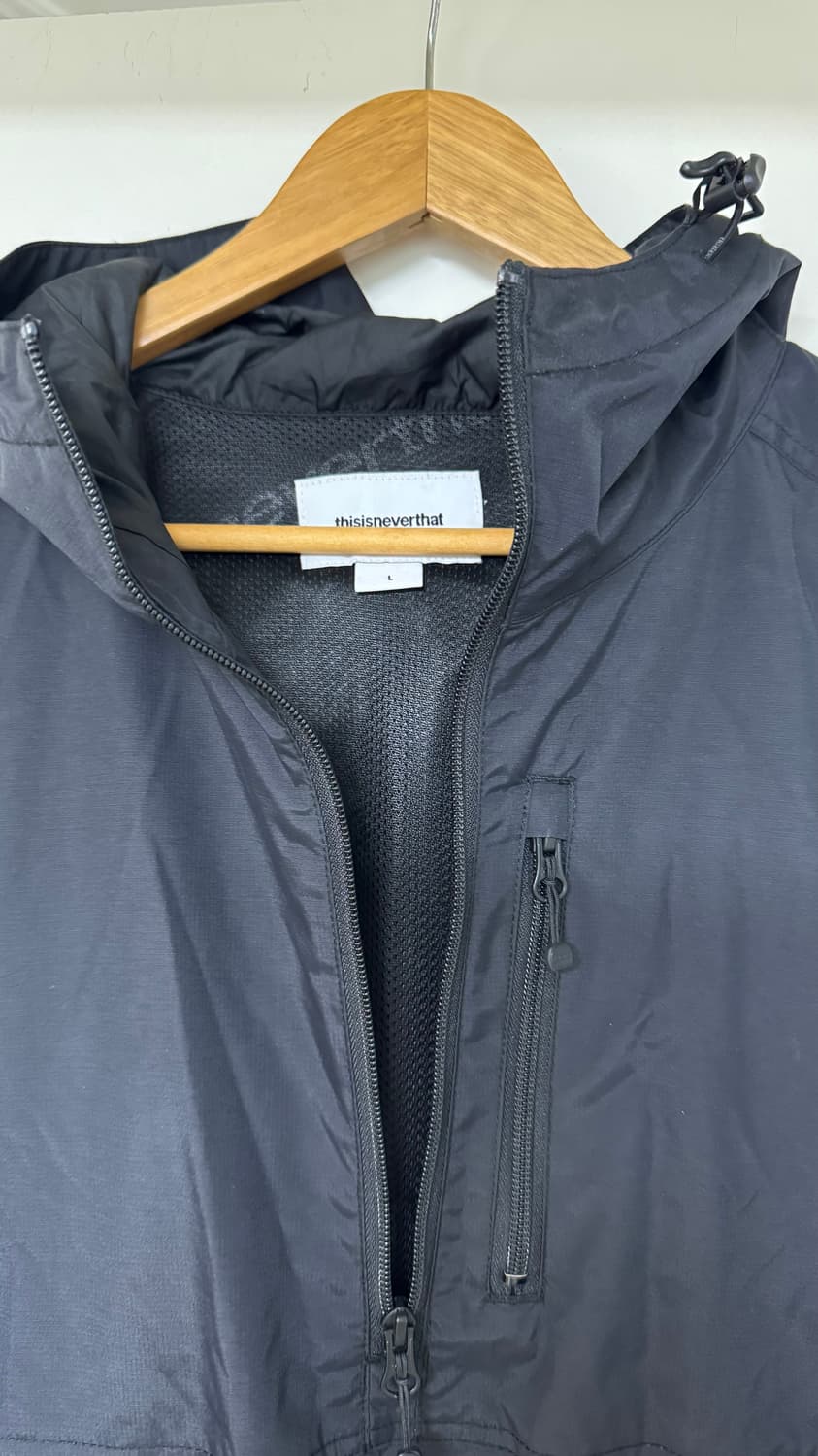 디스 이즈 네버 댓 아노락  상품이미지2