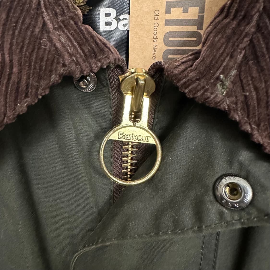 바버 뷰포트 왁스 자켓 ‘세이지’ 상품이미지5