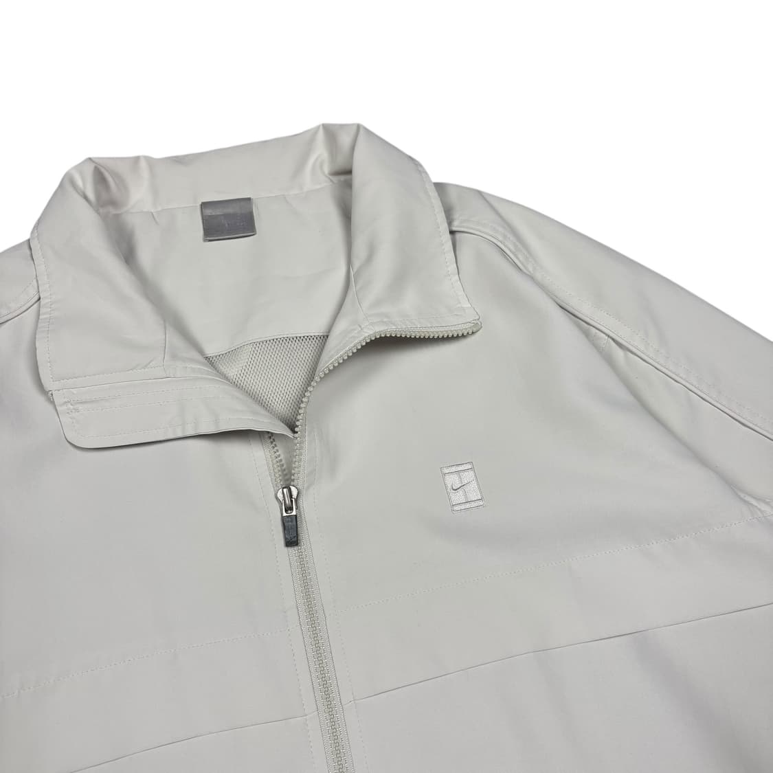 나이키00‘s 크림컬러 바람막이 상품이미지2