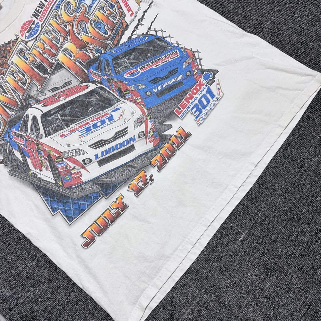 나스카 11s 뉴햄프셔 레이싱 티셔츠 상품이미지2
