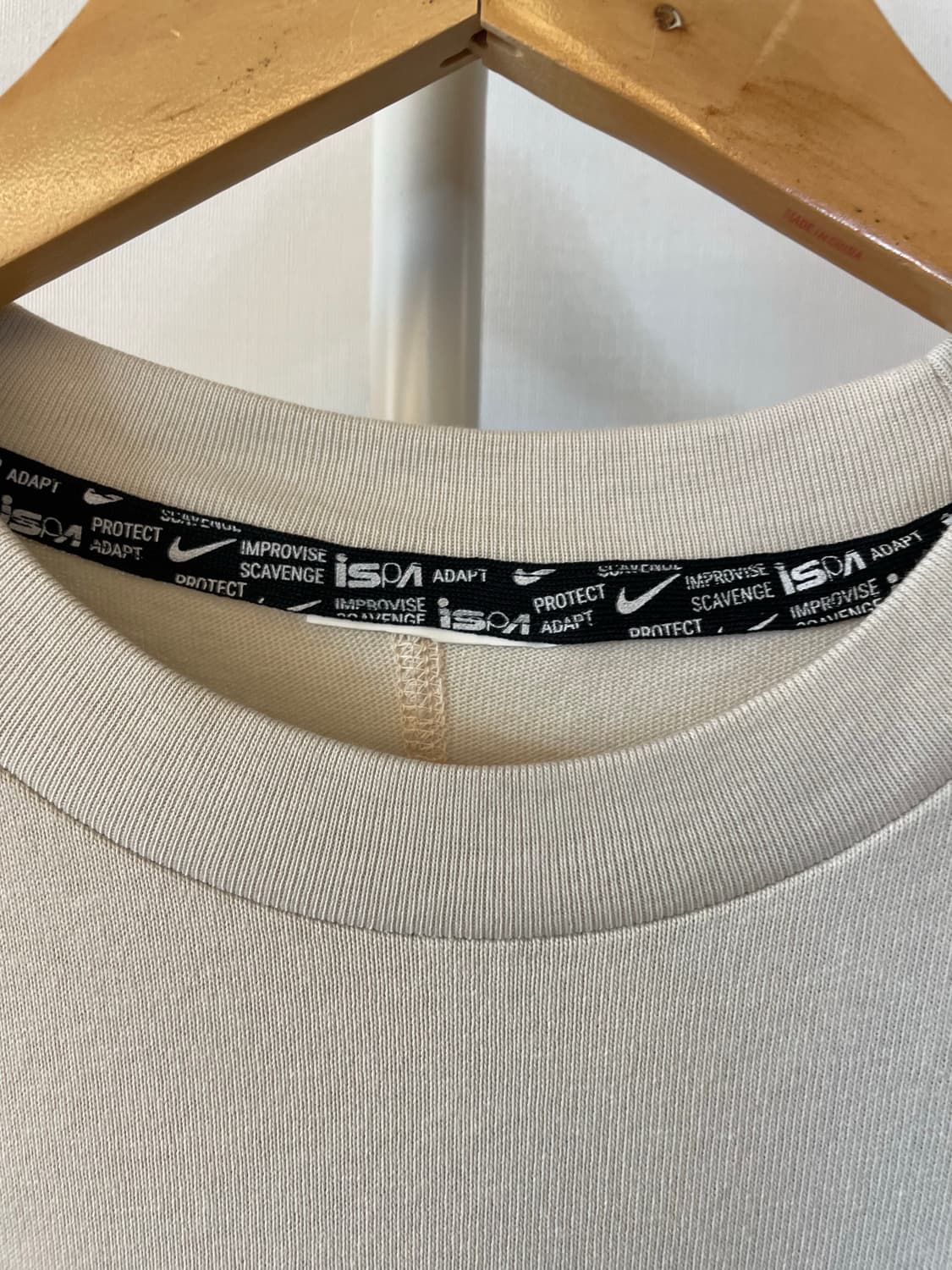 Nike ISPA 그래픽 반팔티 (베이지) 상품이미지4