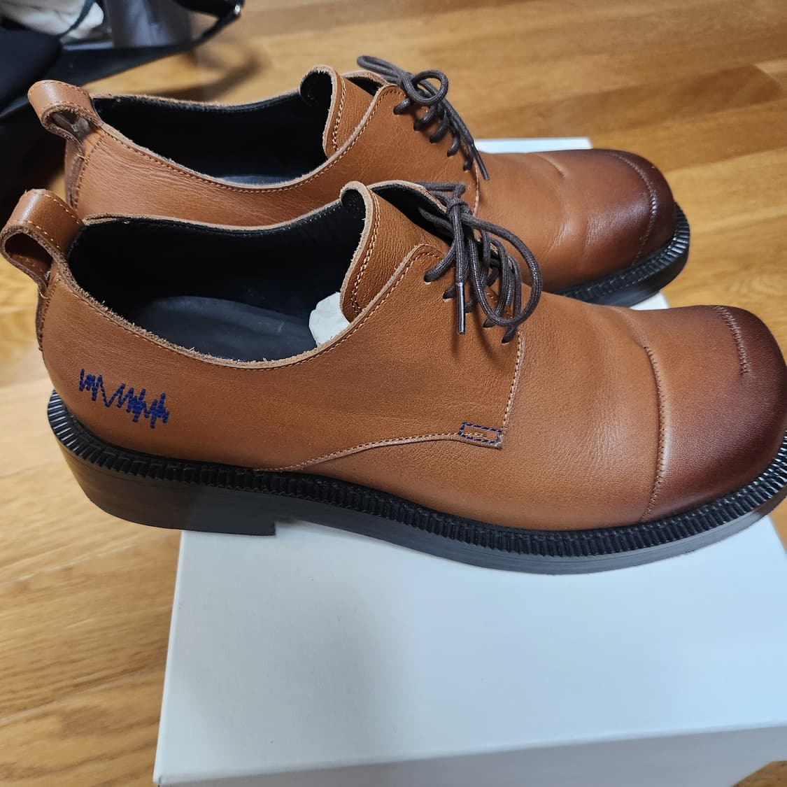 아더에러 커브 더비 슈즈 브라운 270 상품이미지4