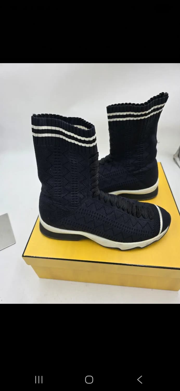 펜디 삭스 스니커즈 블랙 여성245 상품이미지6