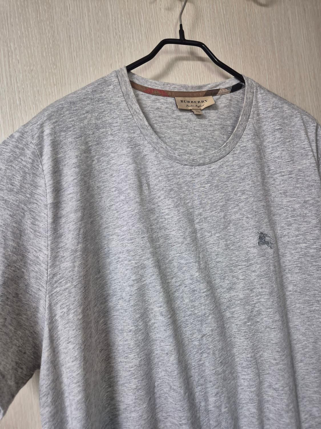 (정품) 버버리 자수 로고 반팔티 티셔츠 4061820 (2XL) 상품이미지6