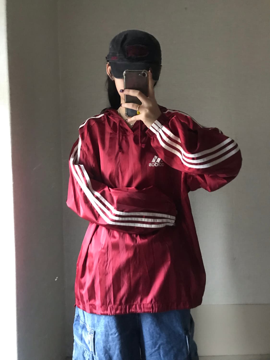 아디다스 00s 버건디 빅로고 나일론 후드티 상품이미지3