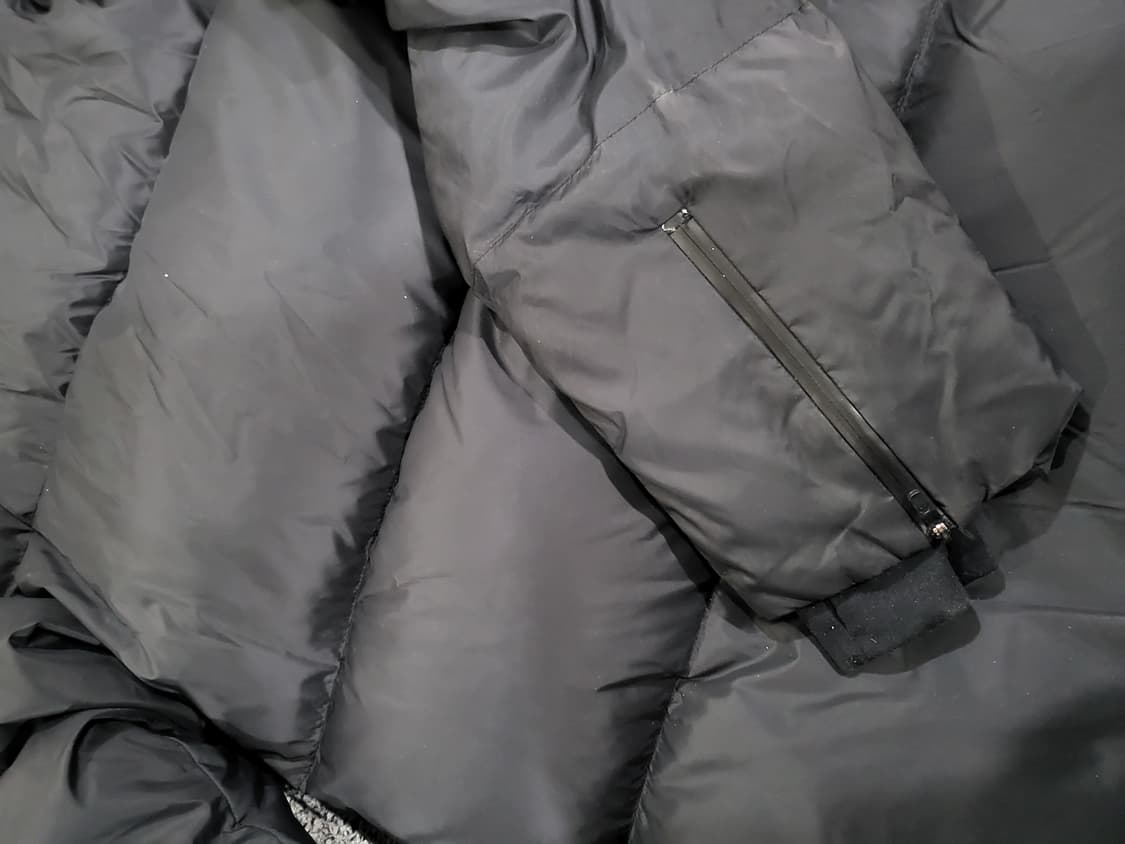 데상트 블랙 패딩자켓 상품이미지5