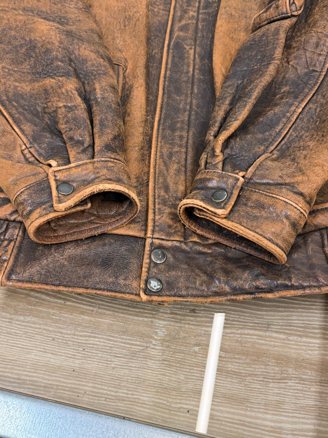 서브어반도쿄 U.S.A.F 타입 A-2 레더 자켓  상품이미지10